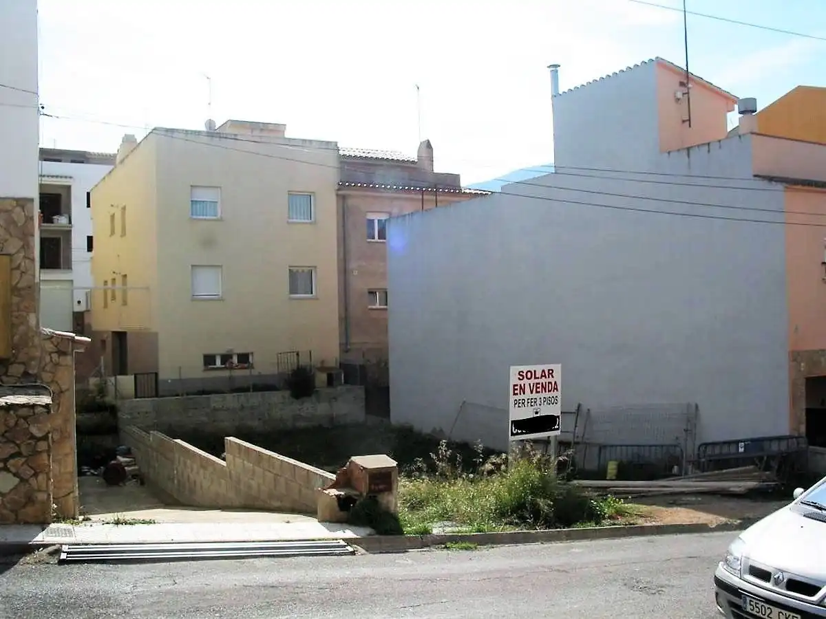 Terrenys i solars en venda a Besalú, imagen 6