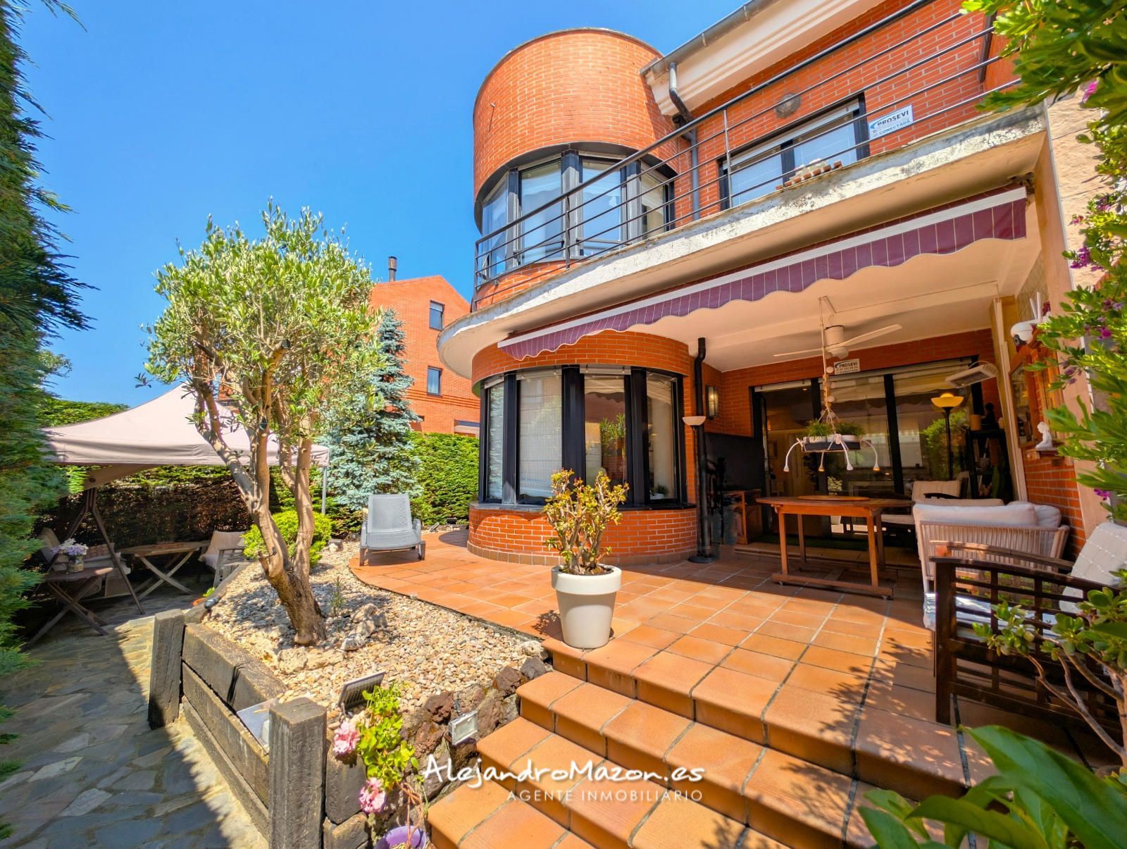 Terrace of Single-family semi-detached for sale in Castro-Urdiales  with Heating, Private garden and Terrace