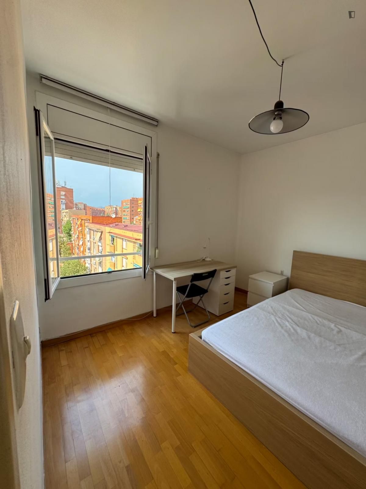 Bedroom of Apartment to share in Sabadell  with Furnished, Washing machine and Internet