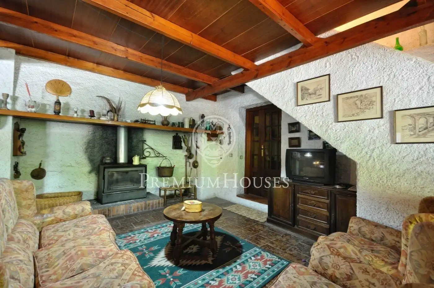 Houses for sale in Tiana