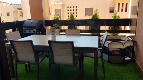 Foto 3 de Ático de alquiler en Centro, Benalmádena