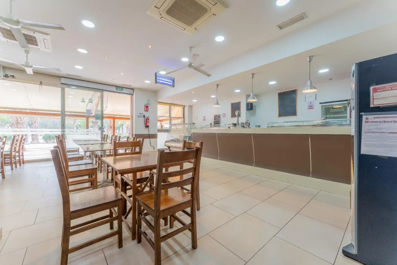 Local comercial en venta en Las Bayas, imagen 7