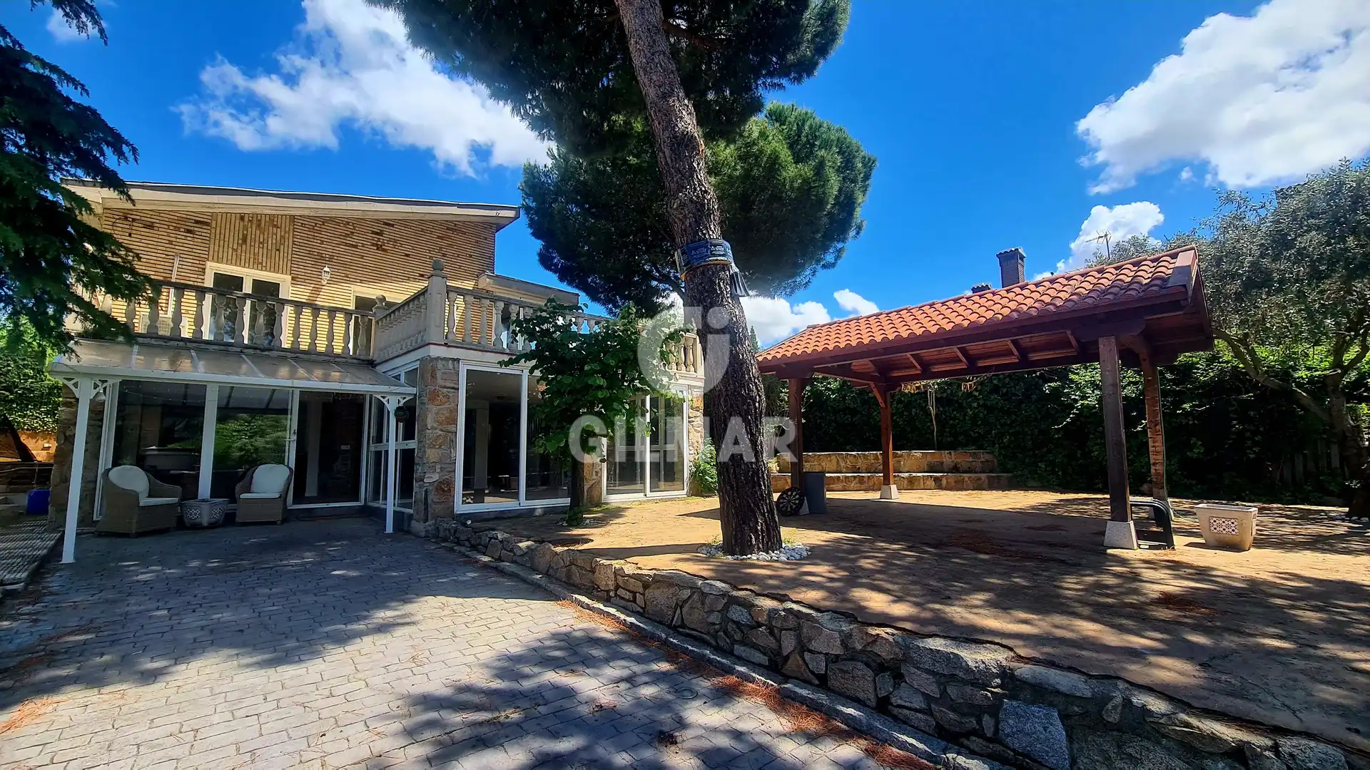 Jardí de Casa o xalet en venda en Boadilla del Monte amb Calefacció, Jardí privat i Piscina