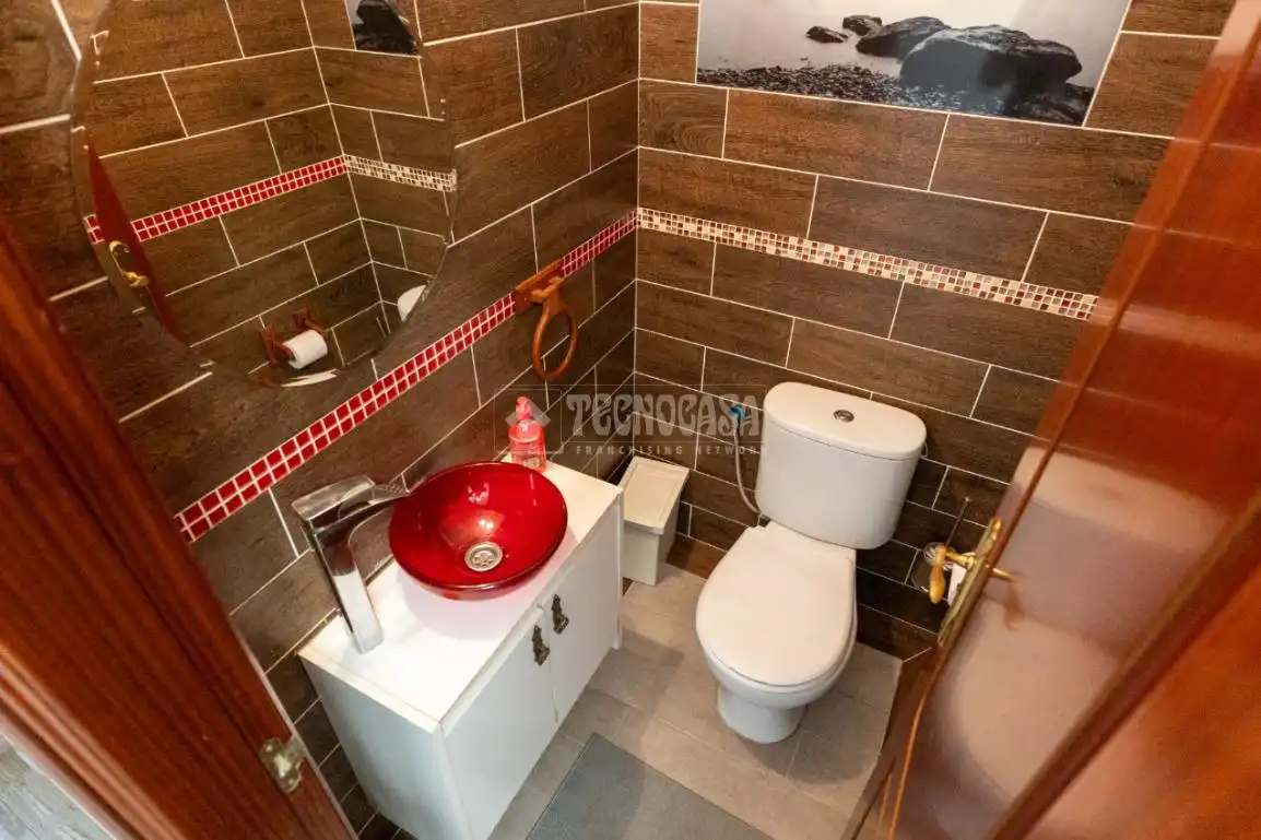 Baño de Piso en venta en Granadilla de Abona con Trastero