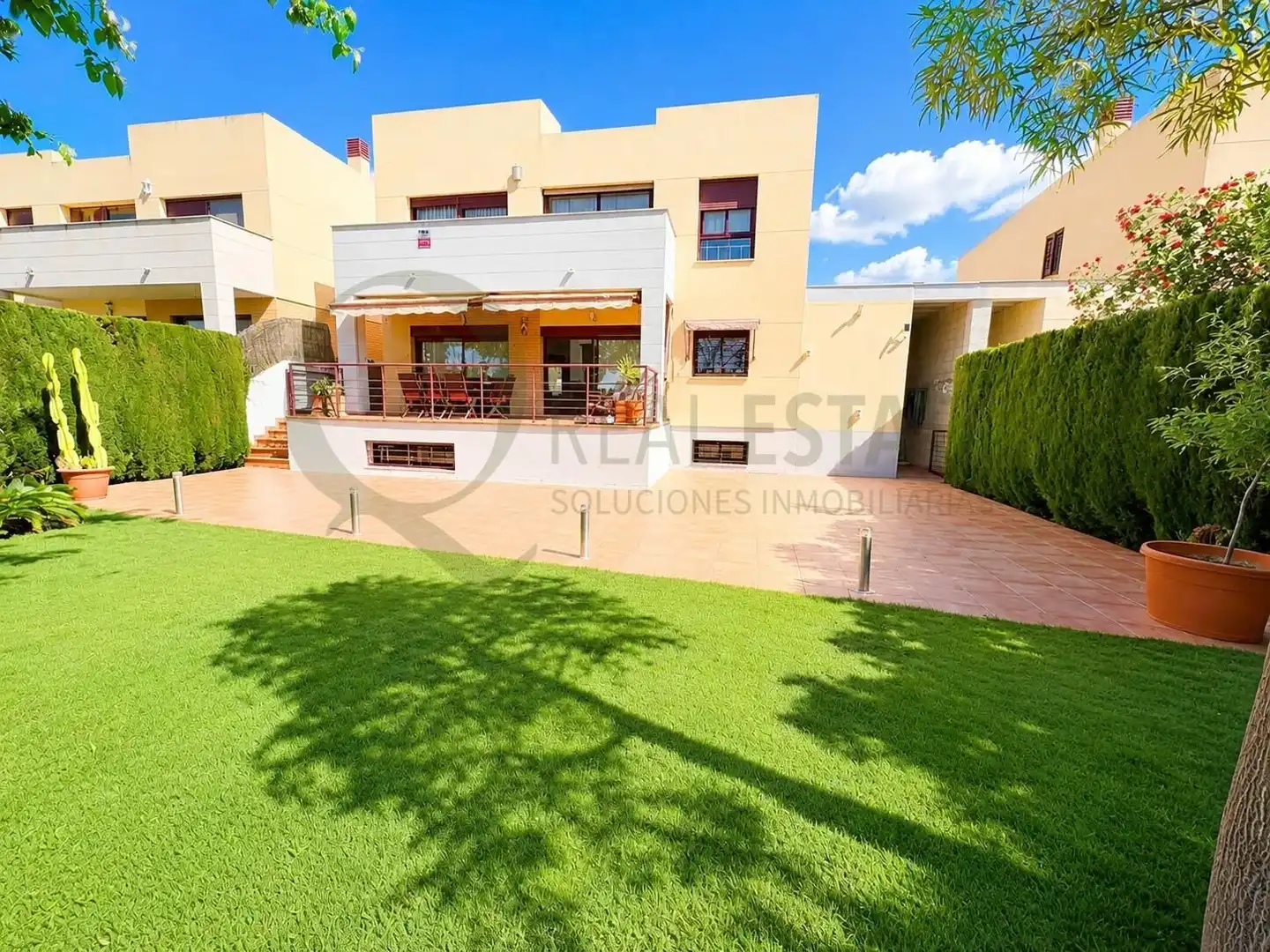 Exterior view of Flat for sale in Mutxamel  with Air Conditioner, Private garden and Terrace