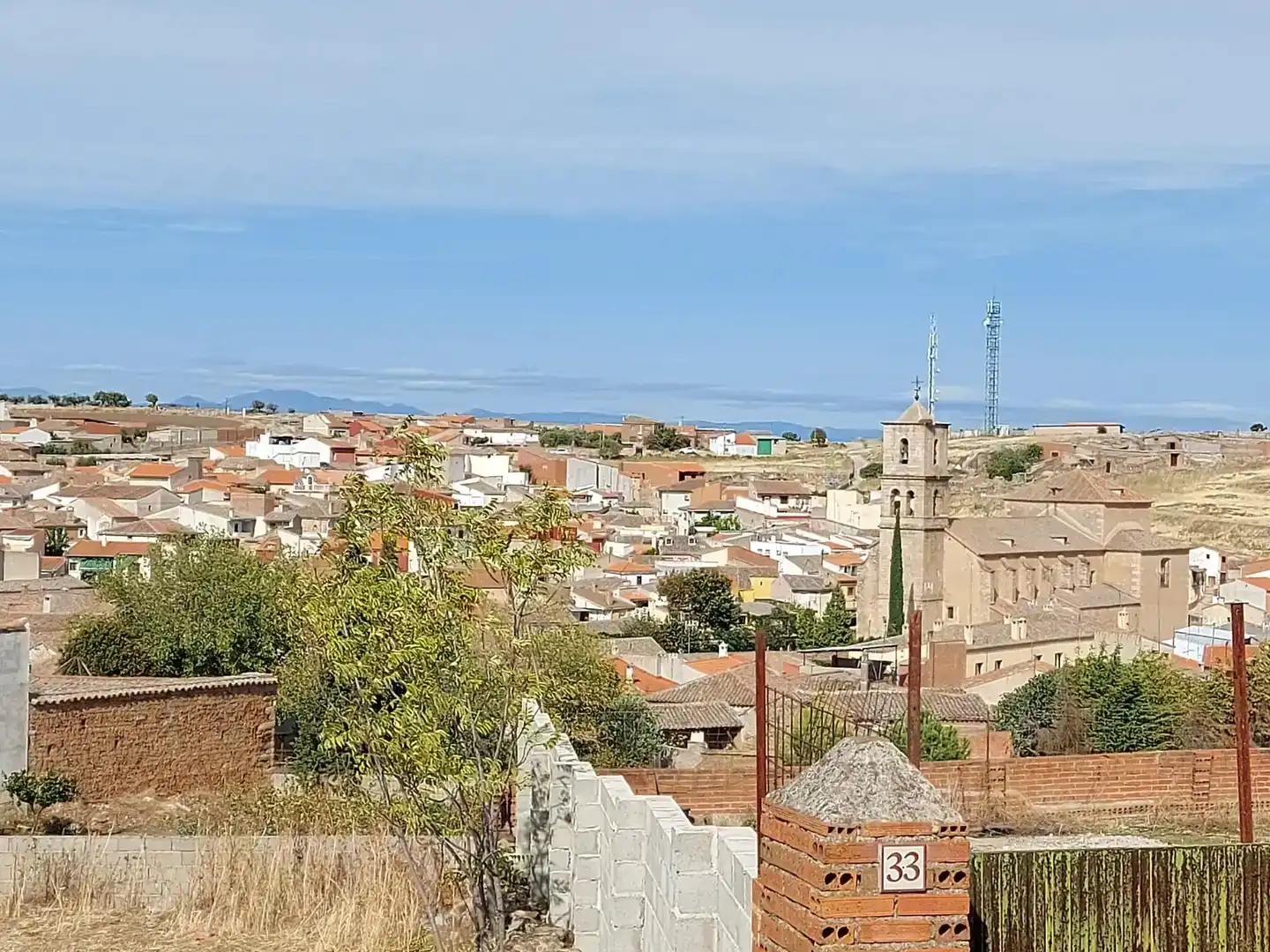 Vista exterior de Finca rústica en venda en Valdeverdeja, Toledo