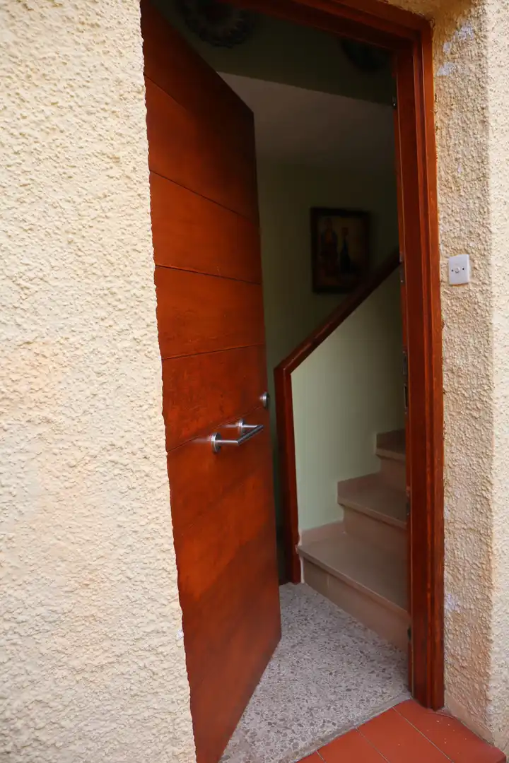 Einfamilien-Reihenhaus zum Verkauf in Tossa de Mar mit Klimaanlage, Privatgarten und Terrasse