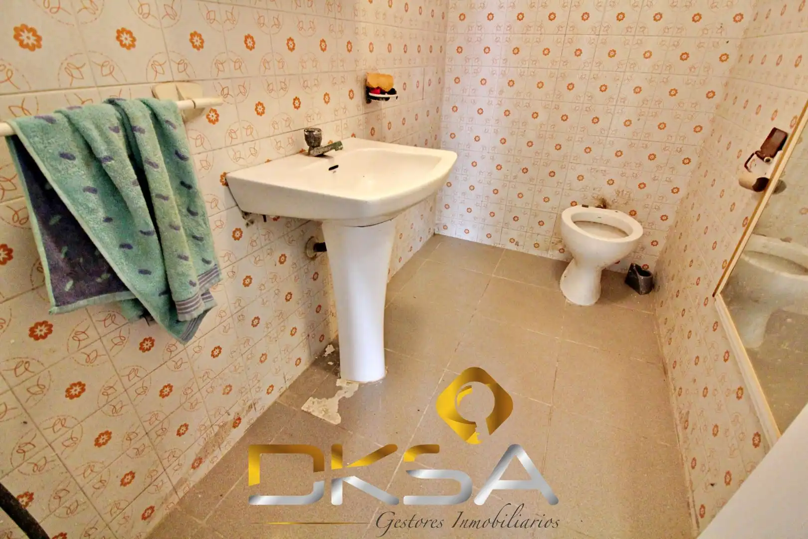 Badezimmer von Geschaftsraum zum Verkauf in Vila-real mit Klimaanlage