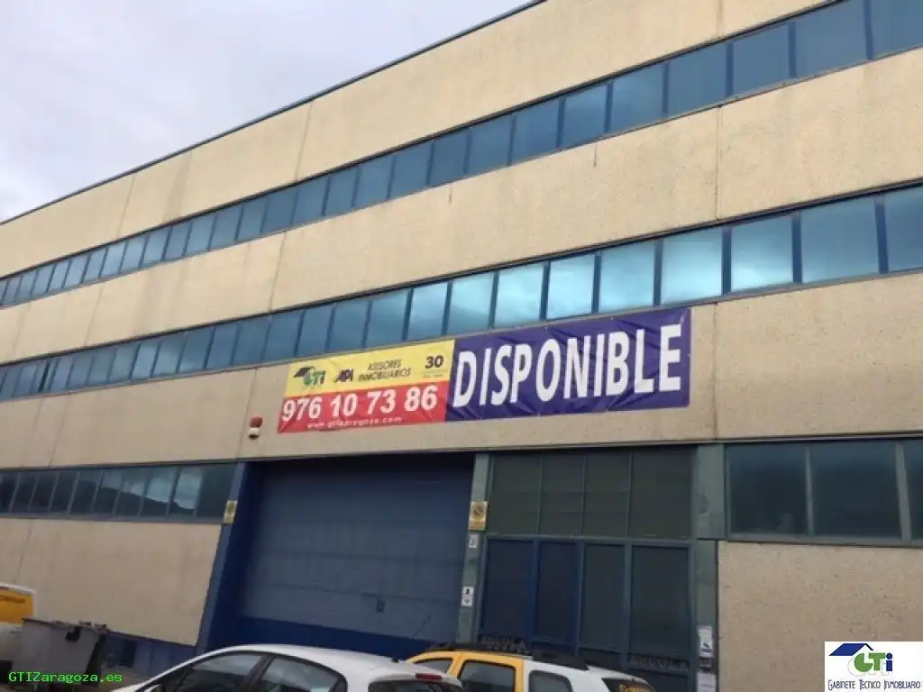 Nave industrial de alquiler en Zaragoza