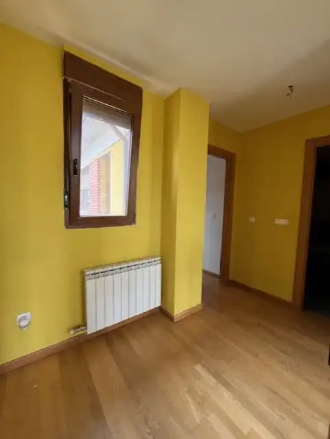 Habitación de Casa o chalet en venta en Corcos con Calefacción, Jardín privado y Terraza