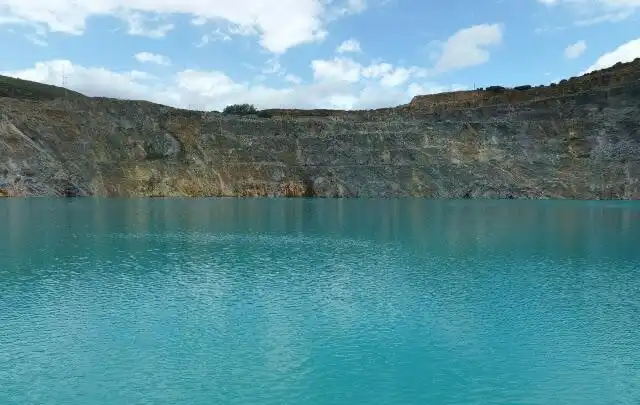 Piscina de Pis en venda en Aznalcóllar