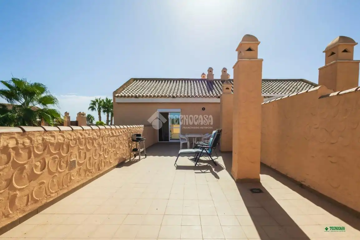 Appartamento con terrazza in vendita a Las Marinas - Pueblo Laguna, imagen 2