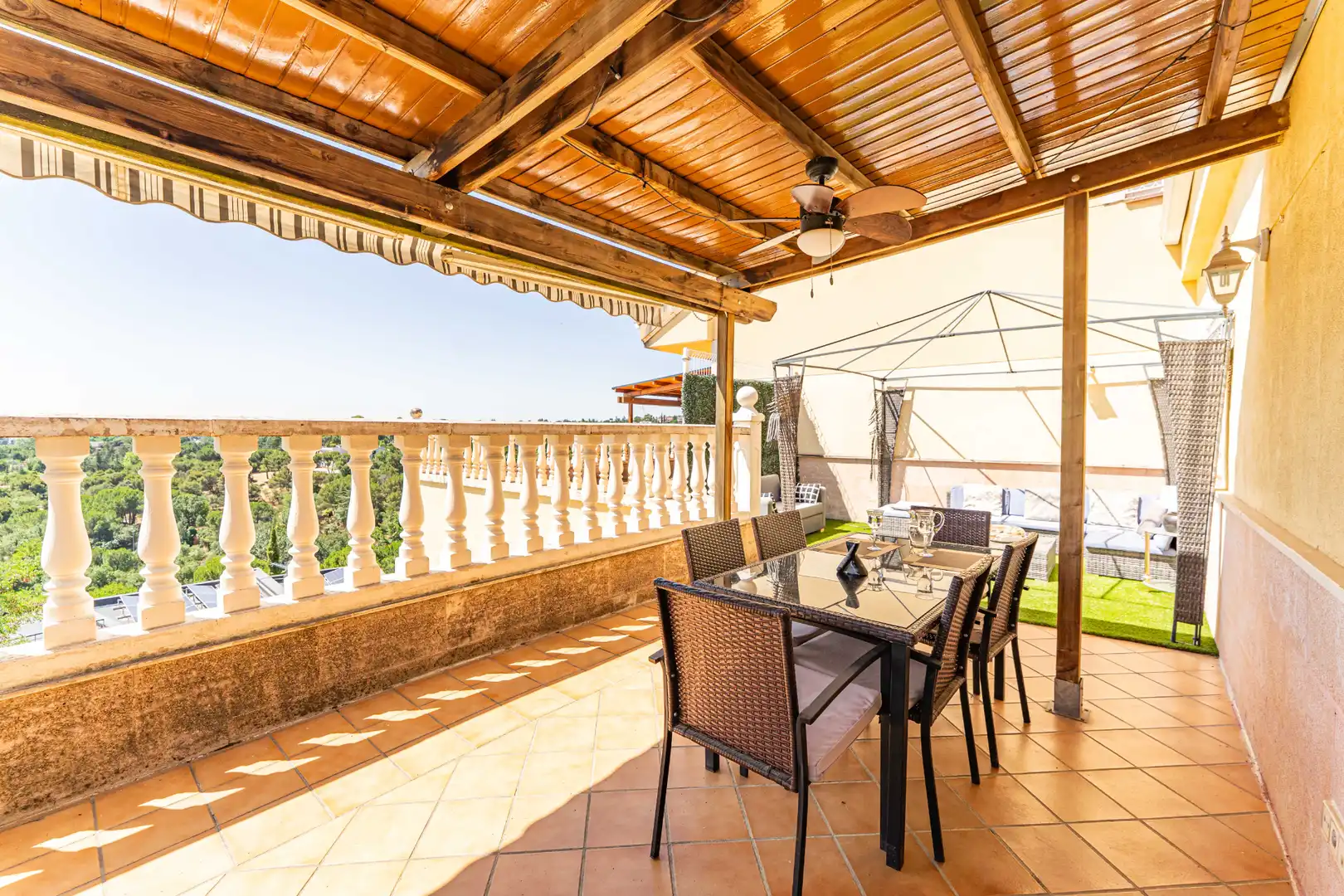 Terraza de Casa adosada en venta en Torrelodones con Calefacción, Jardín privado y Terraza