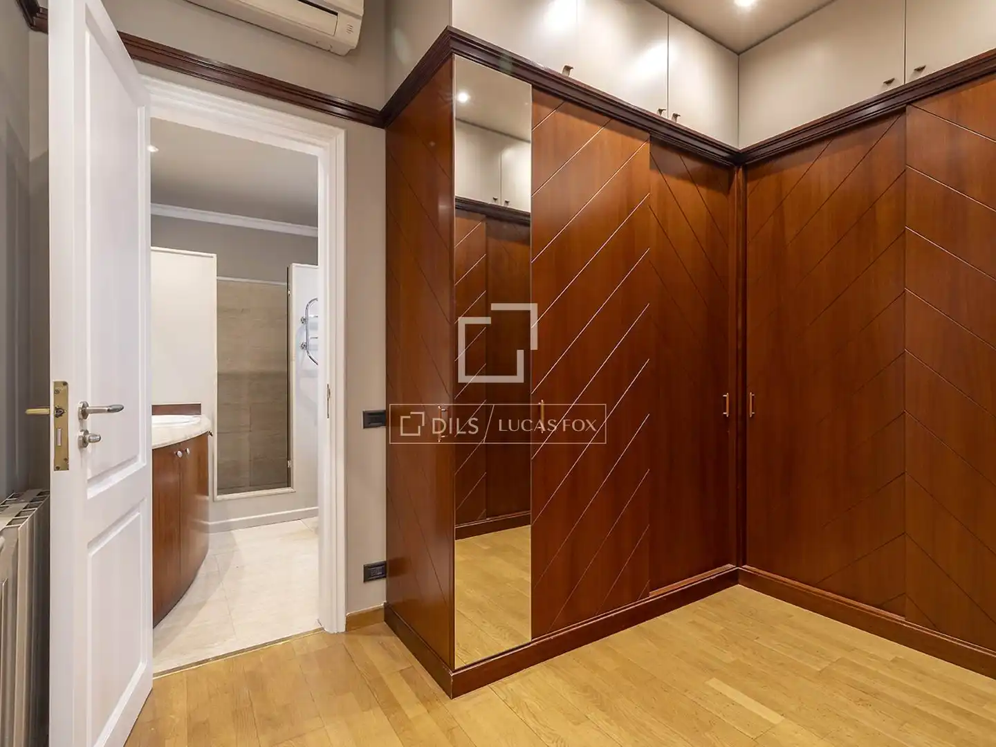 Flat for rent in Barcelona  with Furnished