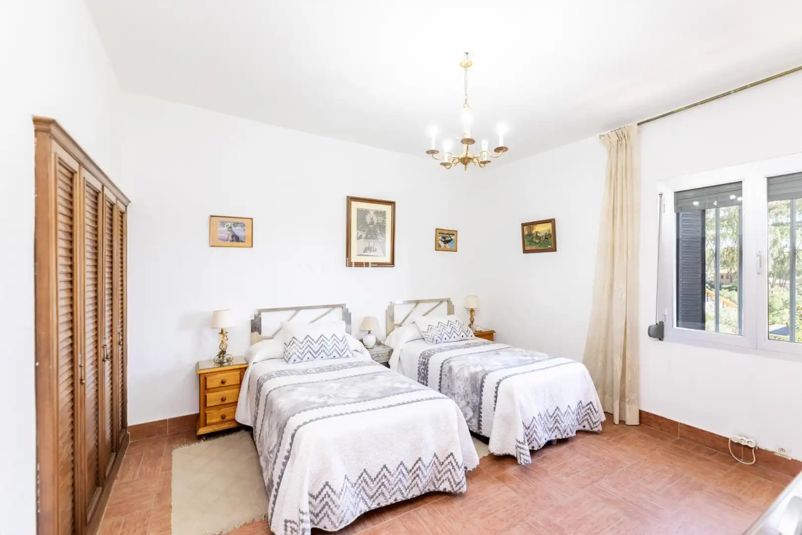 Dormitori de Casa o xalet en venda en Boadilla del Monte amb Calefacció, Jardí privat i Terrassa