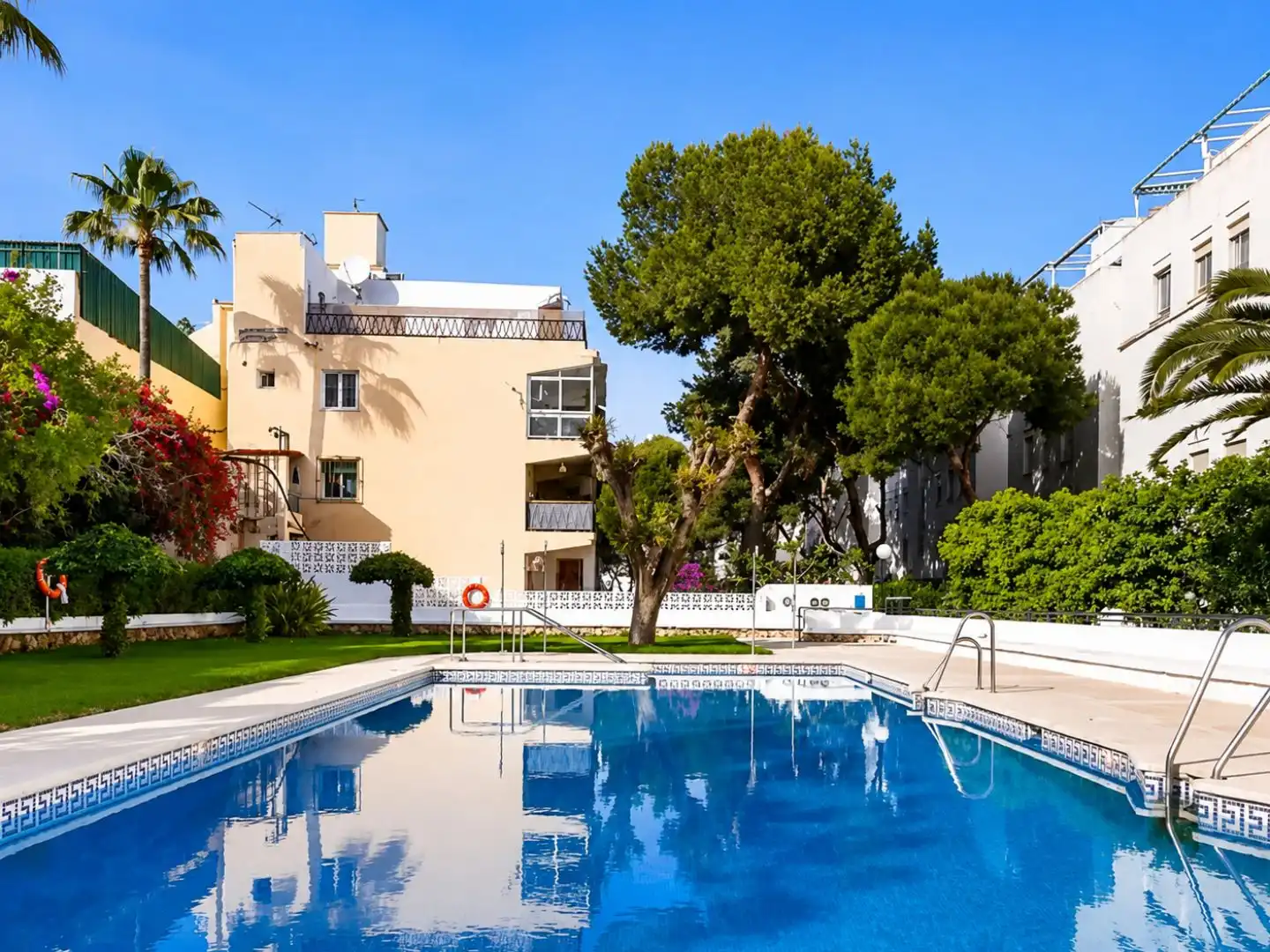 Apartament amb piscina en venda a Decano higueras del castillo 5, imagen 15