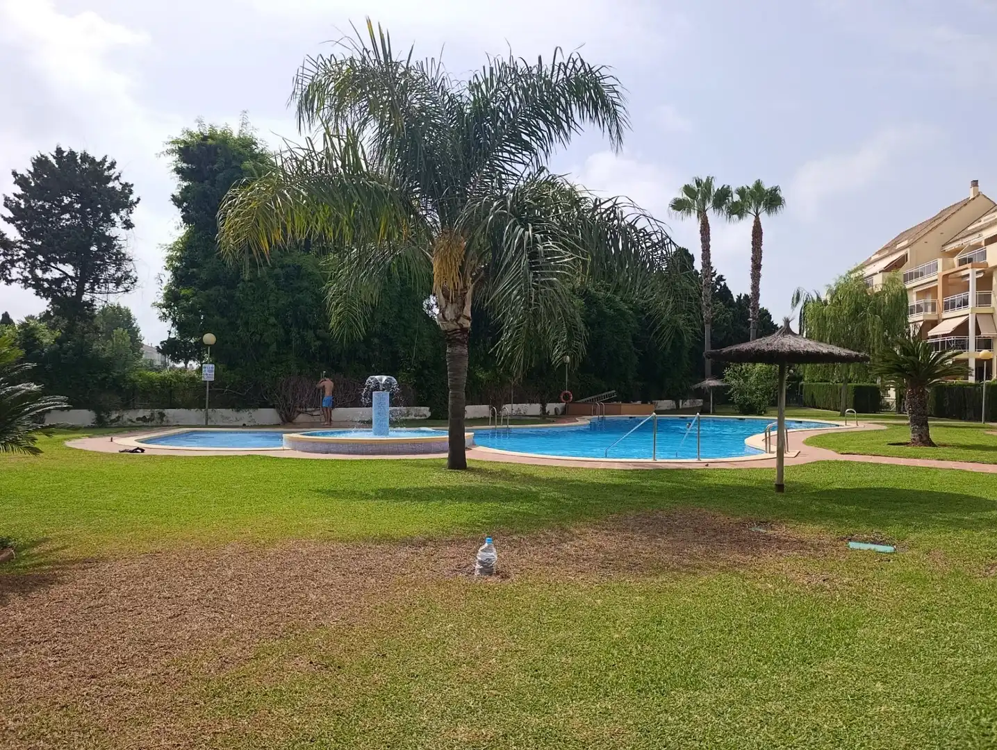 Piscina de Apartament de lloguer en Dénia amb Aire condicionat, Calefacció i Jardí privat