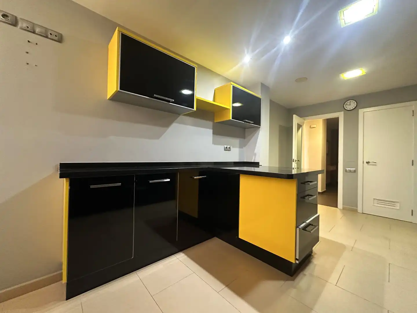 Cocina de Piso en venta en Agullent con Aire acondicionado, Calefacción y Trastero