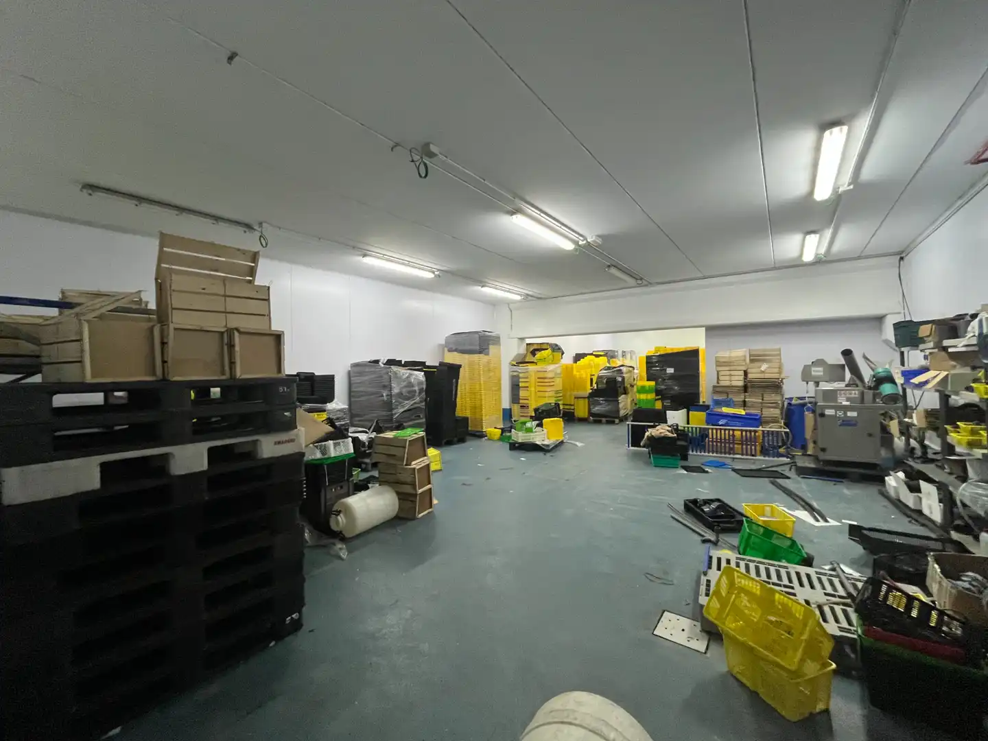 Nave industrial de alquiler en Derio con Calefacción y Alarma