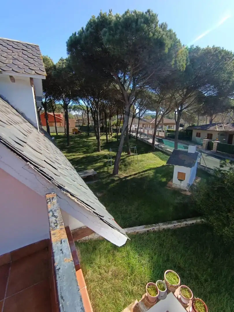 Casa con terraza en venta en Carrer Carrer Montnegre, imagen 10
