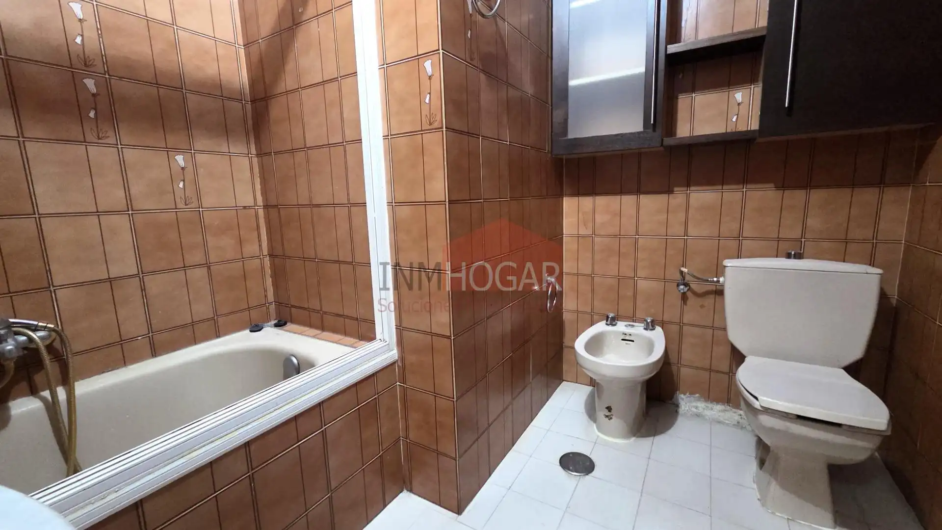 Baño de Piso en venta en Ávila con Calefacción y Terraza