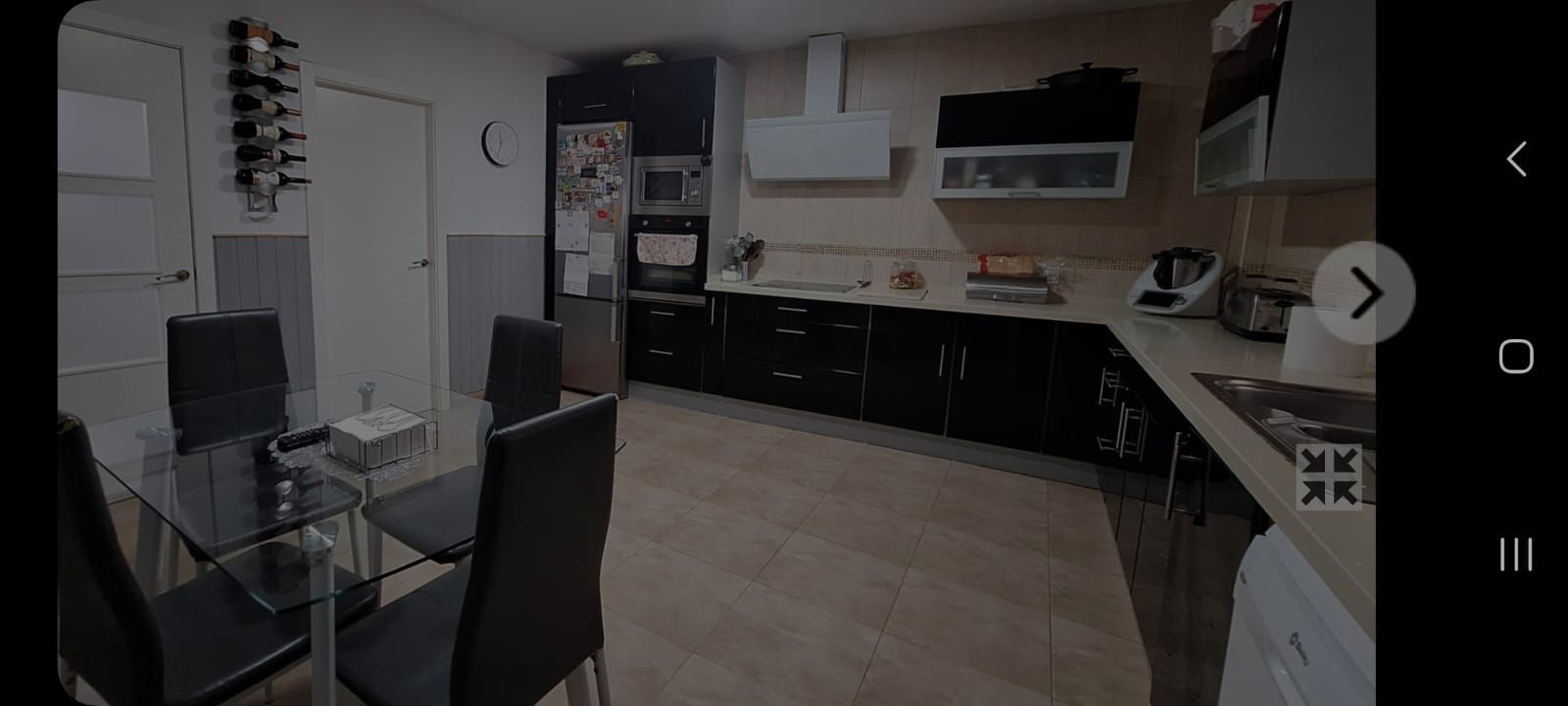 Cuina de Casa o xalet en venda en  Córdoba Capital amb Aire condicionat, Jardí privat i Terrassa