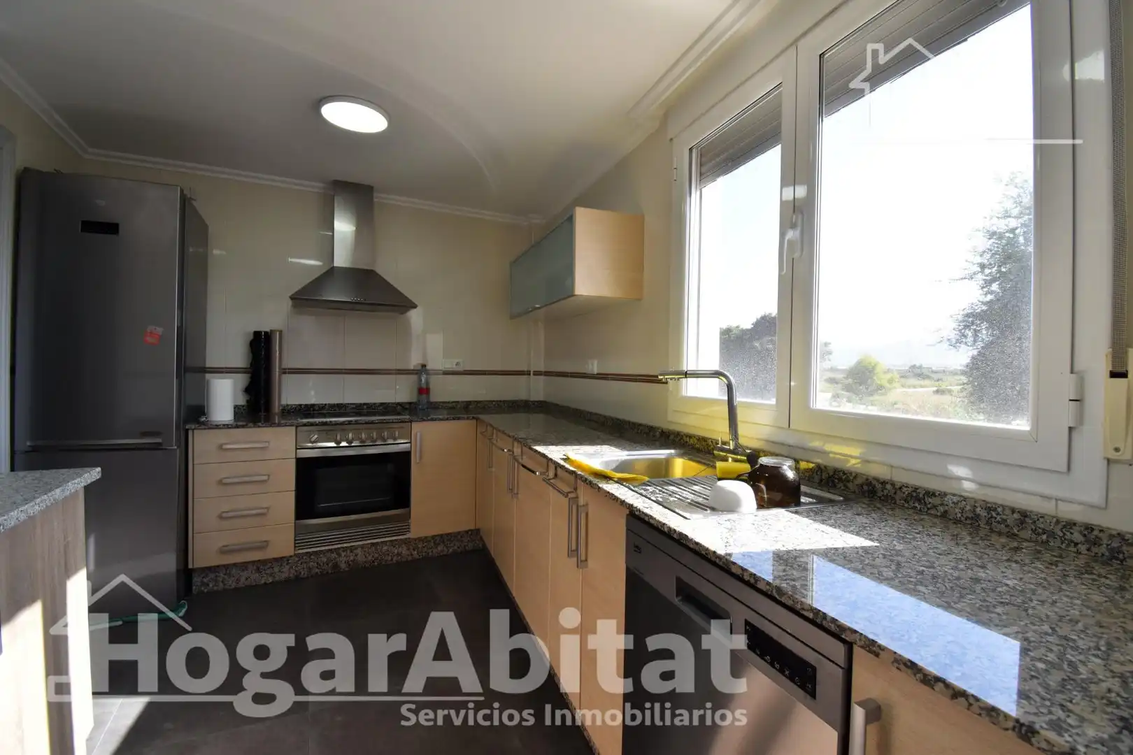 Cocina de Casa adosada en venta en Guardamar de la Safor con Terraza, Trastero y Balcón