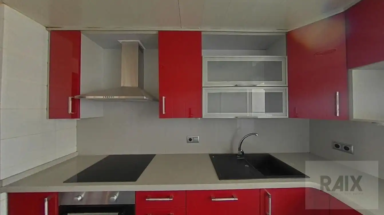 Cocina de Piso en venta en Sabadell con Calefacción y Terraza