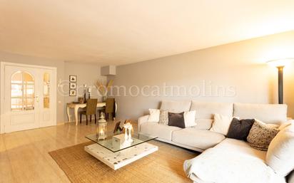 Living room of Single-family semi-detached for sale in Castellbisbal  with Air Conditioner, Heating and Terrace