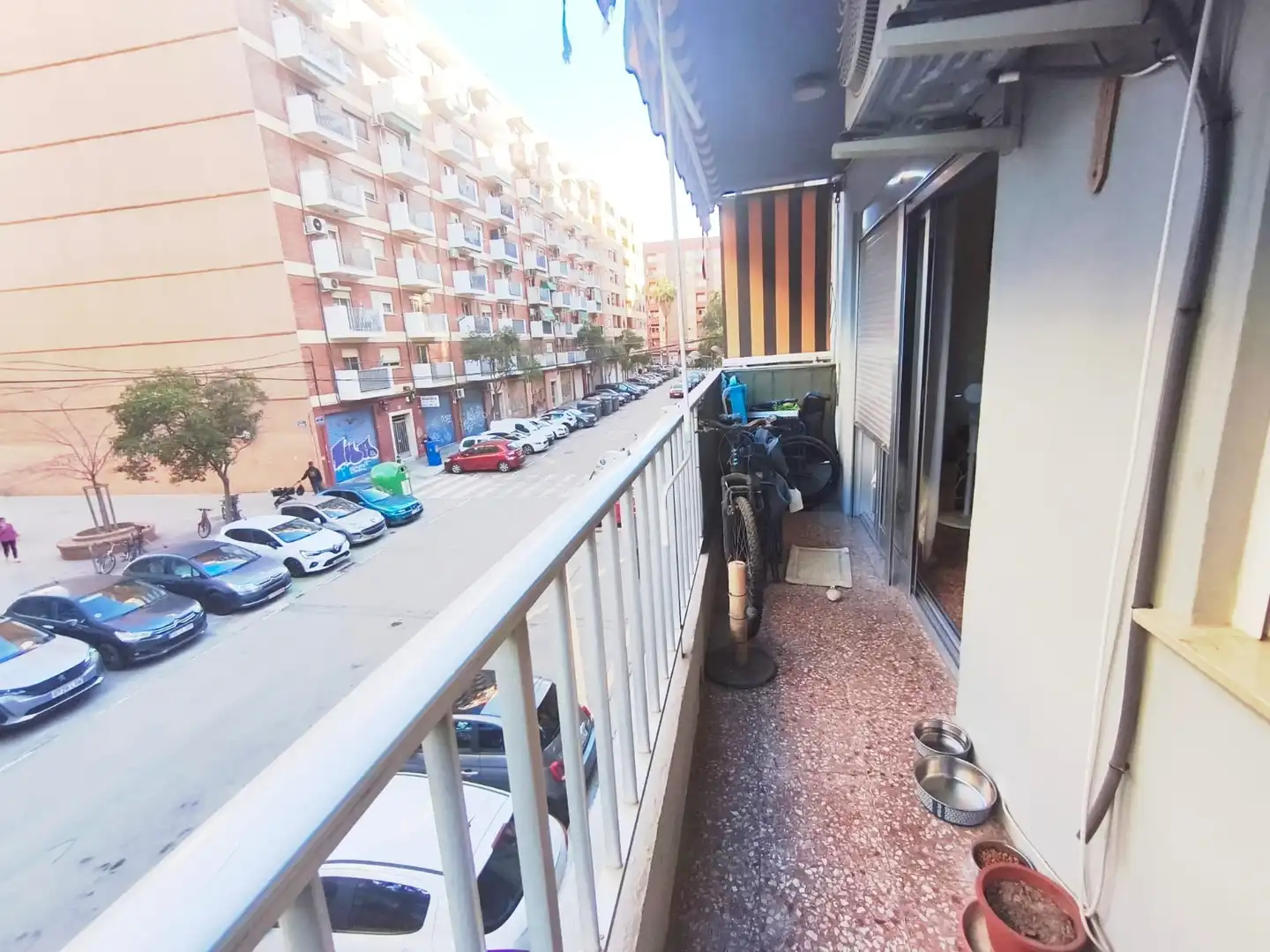 Vista exterior de Pis en venda en Valencia amb Aire condicionat i Balcó