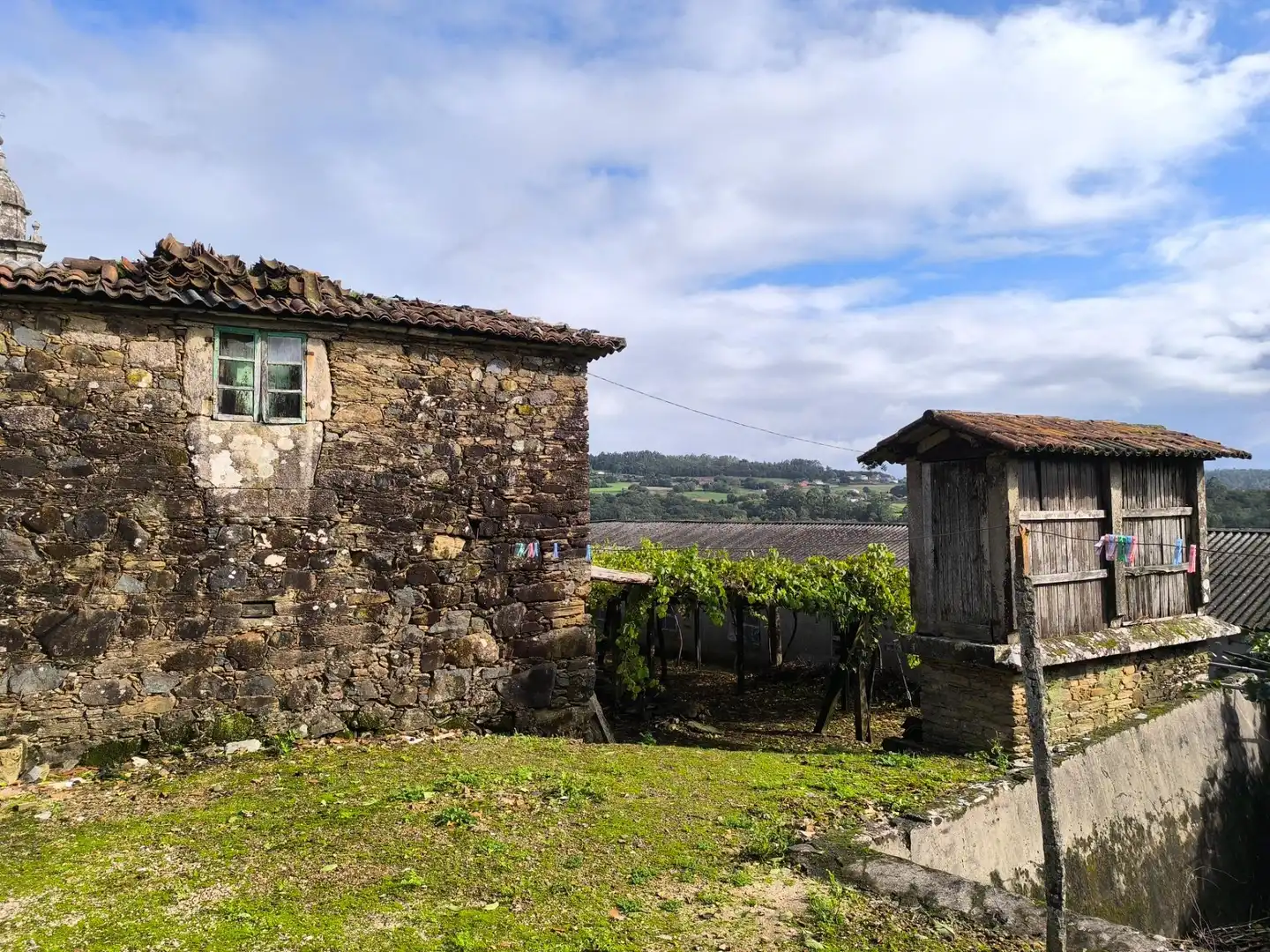 Vista exterior de Casa o chalet en venta en Santiago de Compostela  con Jardín privado