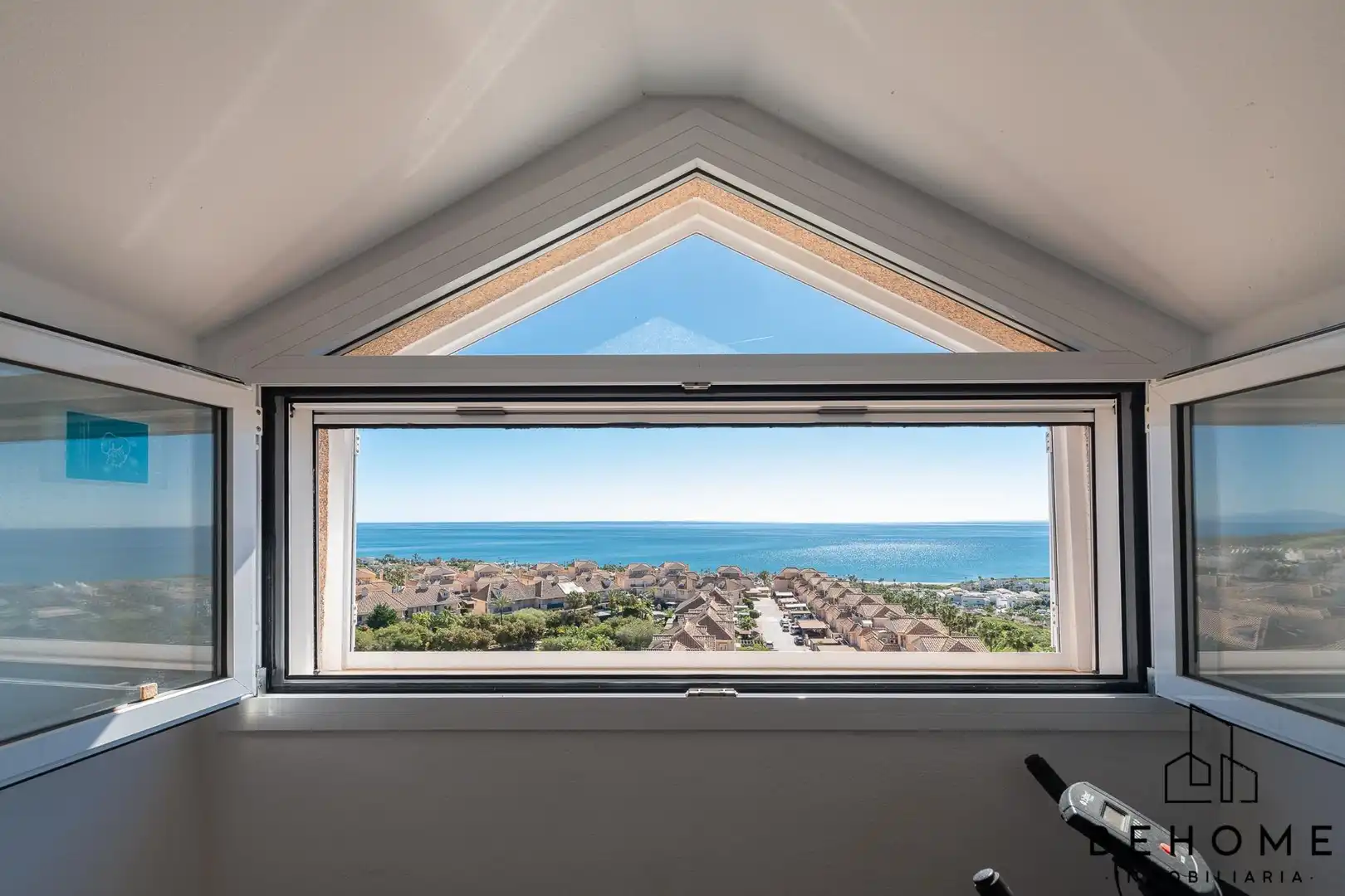 Terraza de Ático en venta en La Alcaidesa con Jardín privado, Terraza y Piscina comunitaria