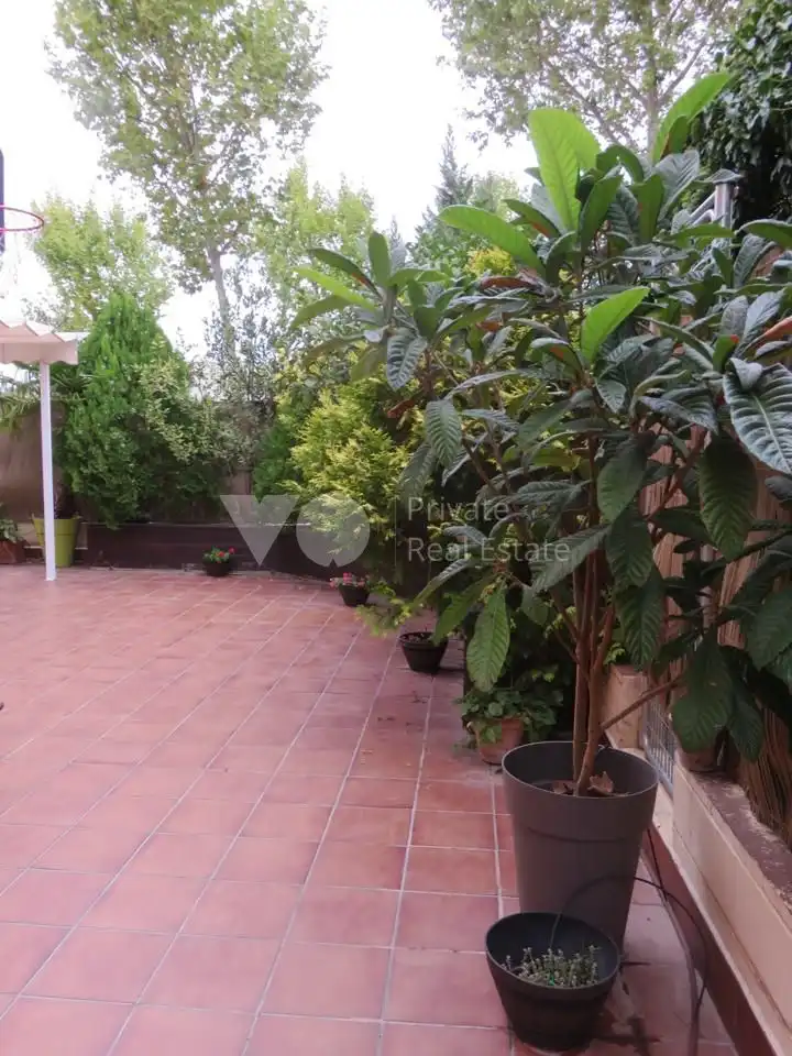 Terraza de Planta baja en venta en Boadilla del Monte con Aire acondicionado, Calefacción y Jardín privado