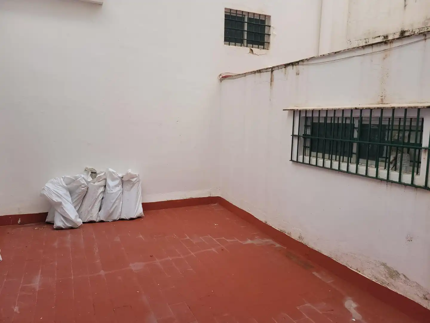 Local en venda en Cádiz amb Aire condicionat