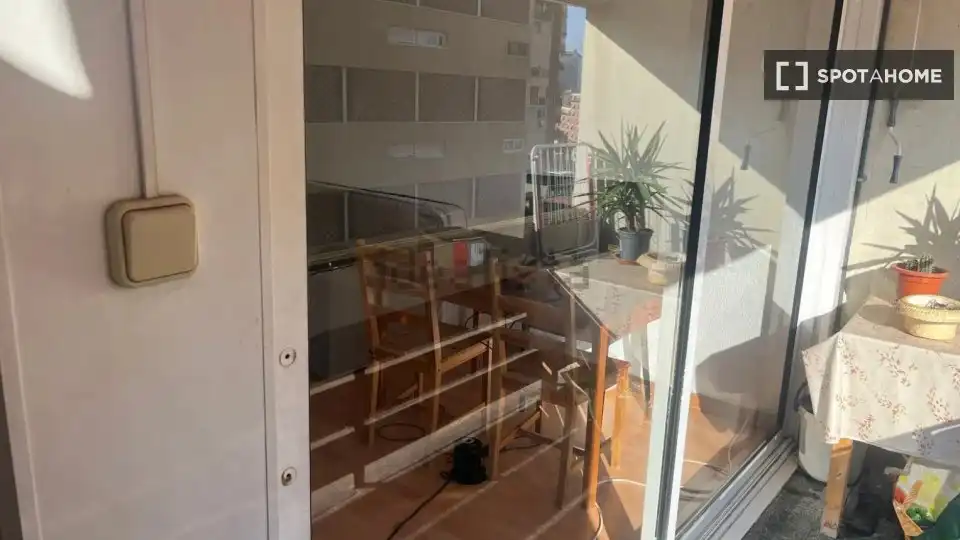Balcony of Flat for rent in Barcelona  with Air Conditioner, Heating and Furnished