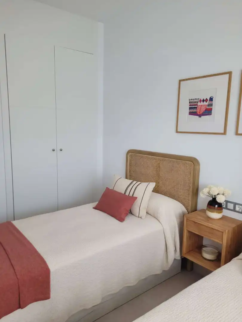 Habitación de Ático en venta en Vélez-Málaga con Aire acondicionado, Piscina y Internet