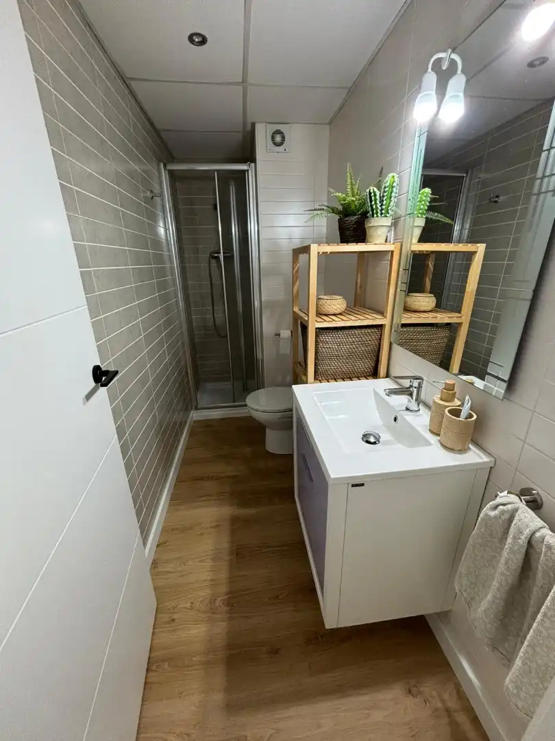 Bathroom of Flat for sale in Montgat  with Air Conditioner, Heating and Private garden