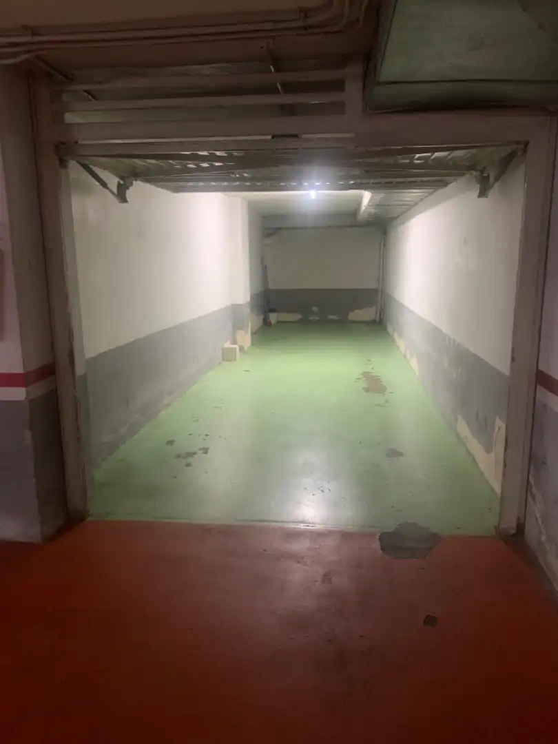 Garage for rent in Donostia - San Sebastián 
