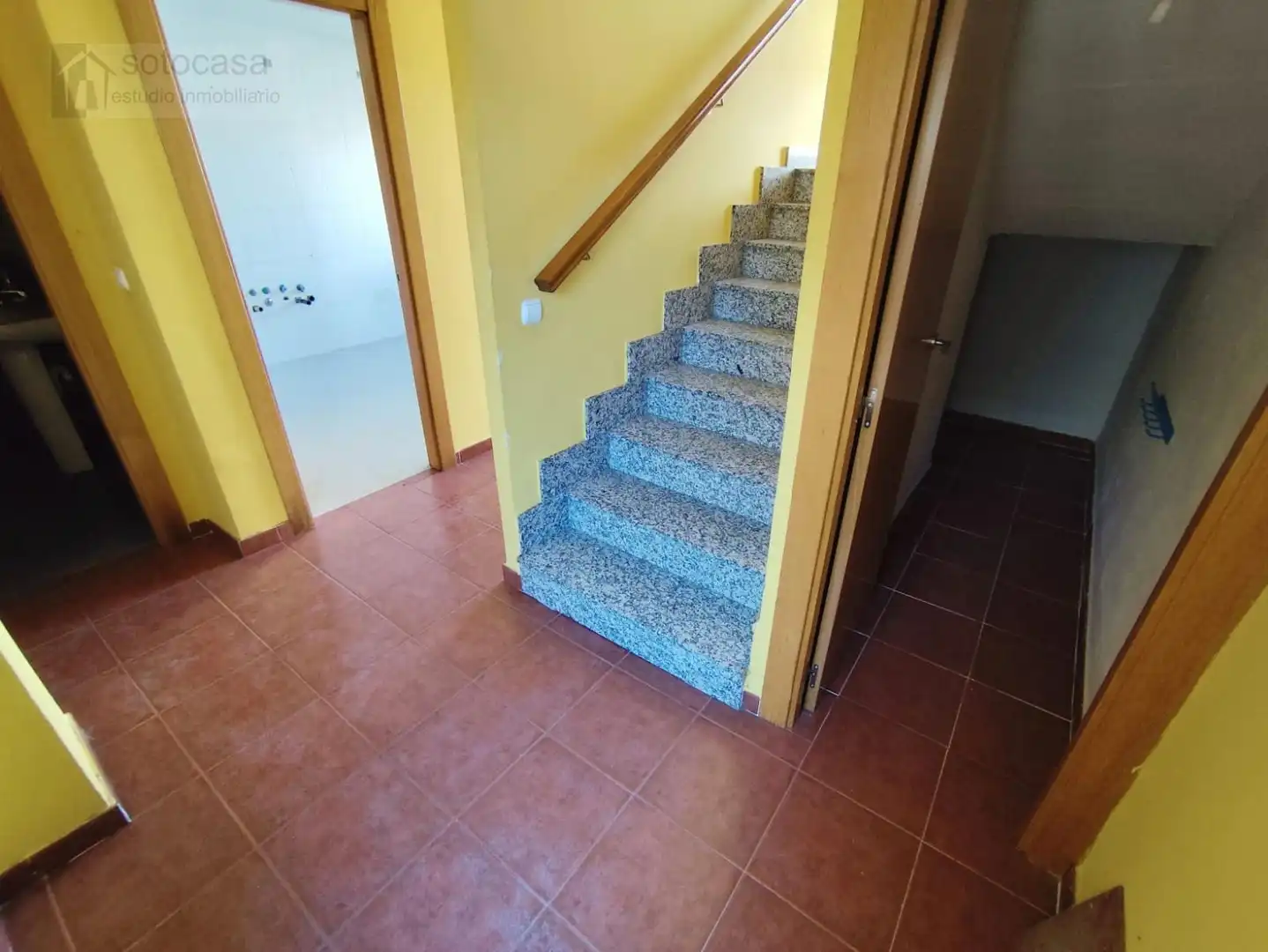 Casa adosada en venda en Corcos amb Calefacció