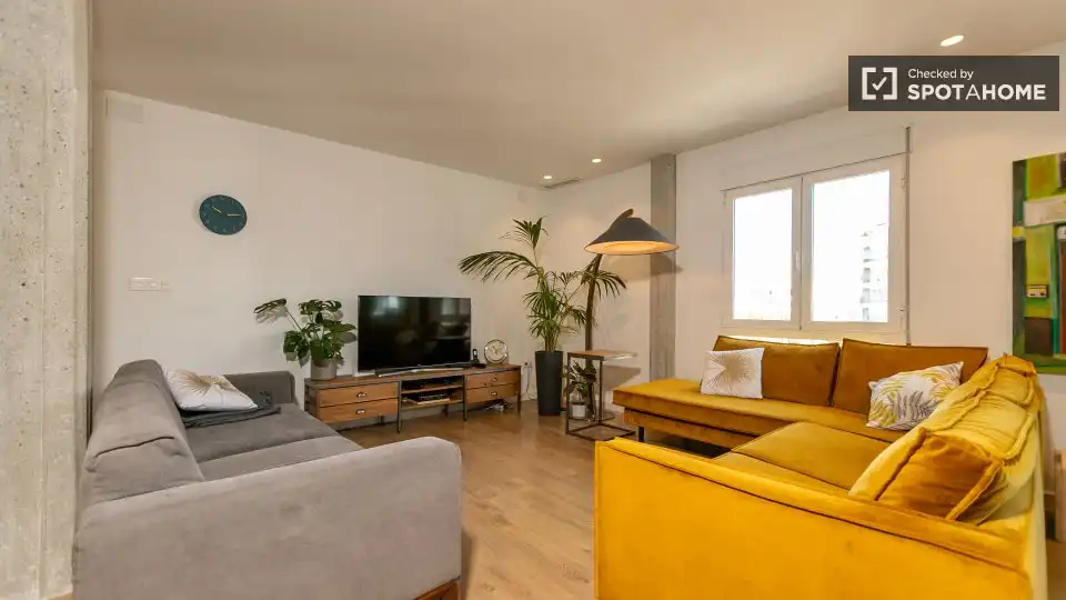 Wohnung zur Miete in Quatre Carreres
