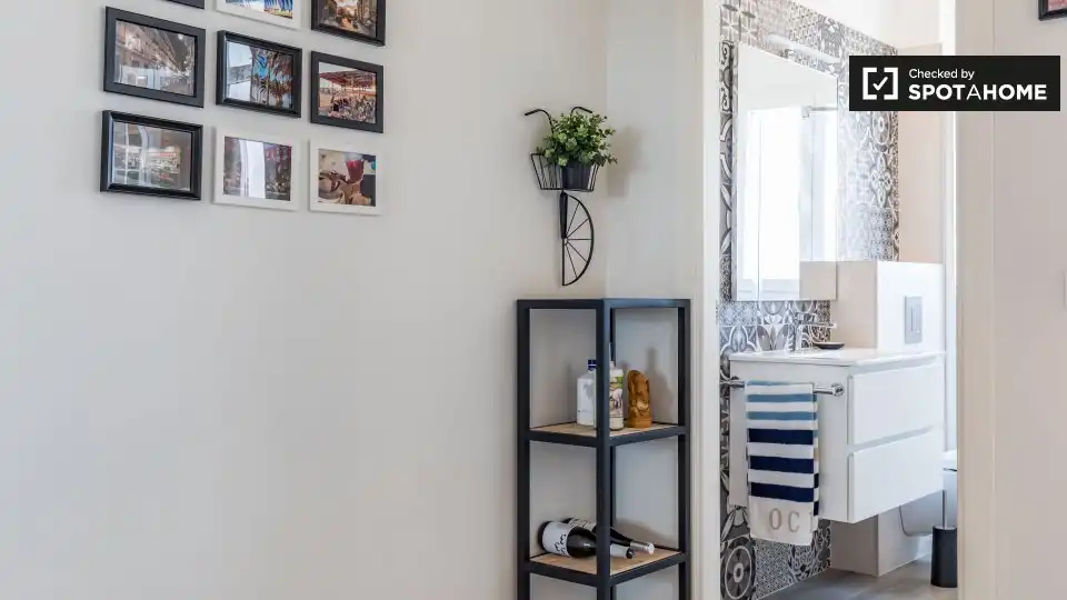 Flat with terrace to rent in L'Eixample, imagen 6