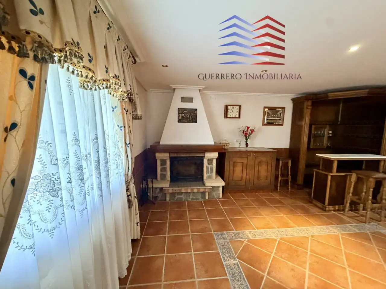 Sala de estar de Casa o chalet en venta en Coles con Calefacción, Jardín privado y Terraza