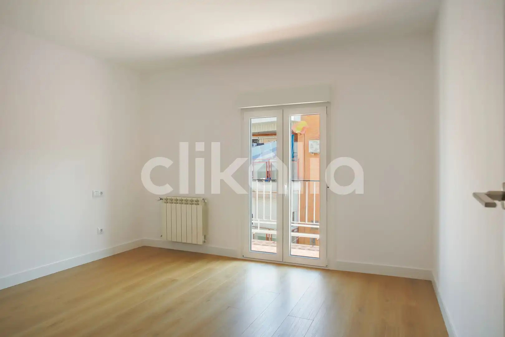 Bedroom of Flat for sale in Alcobendas  with Air Conditioner, Heating and Terrace