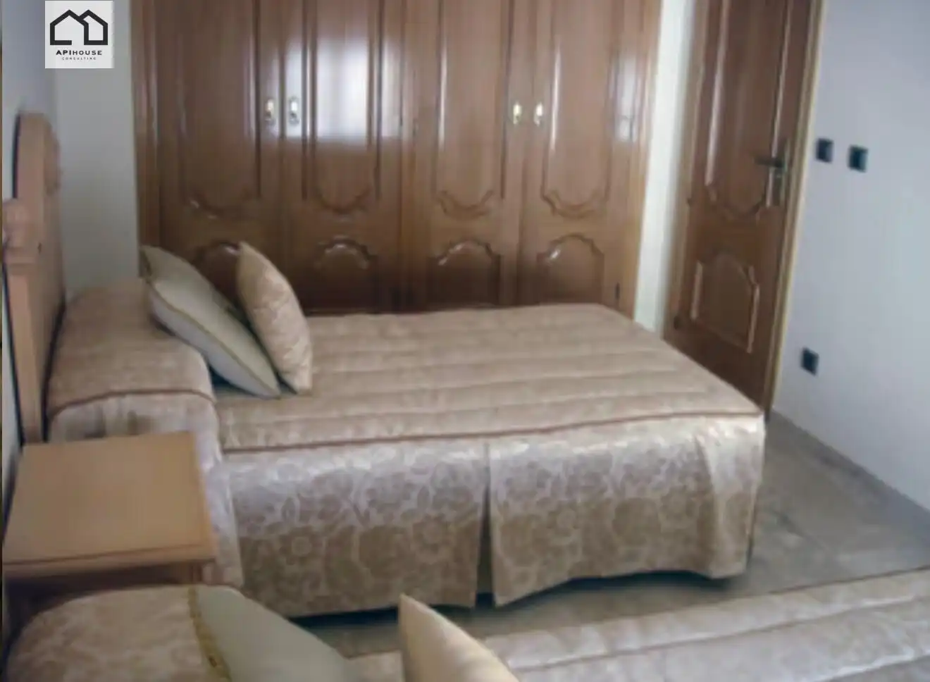 Habitación de Edificio en venta en Huesa