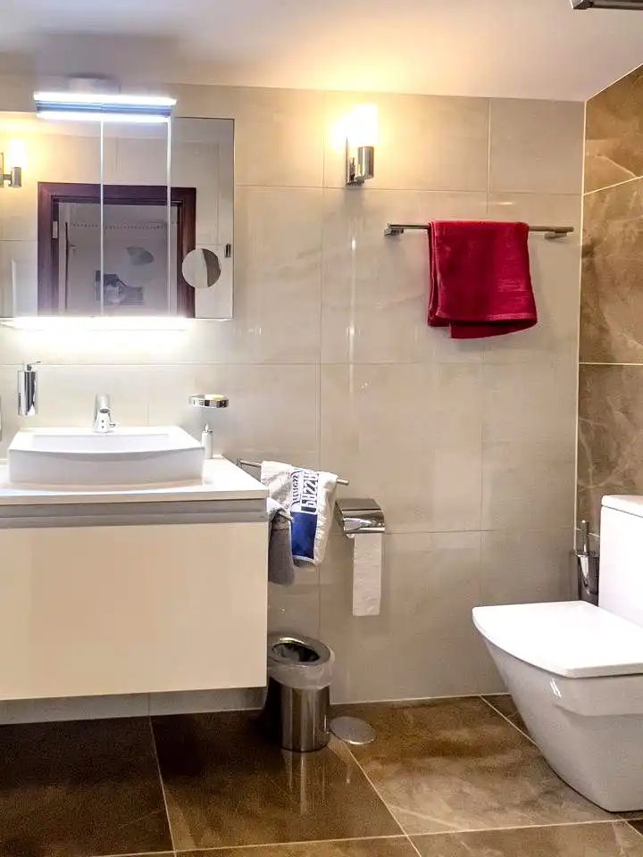 Casa amb piscina en venda a Santiago Puig, imagen 18