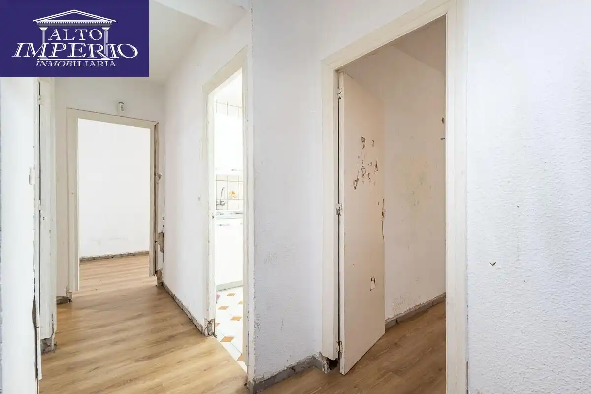 Piso en venta en Granada con Terraza