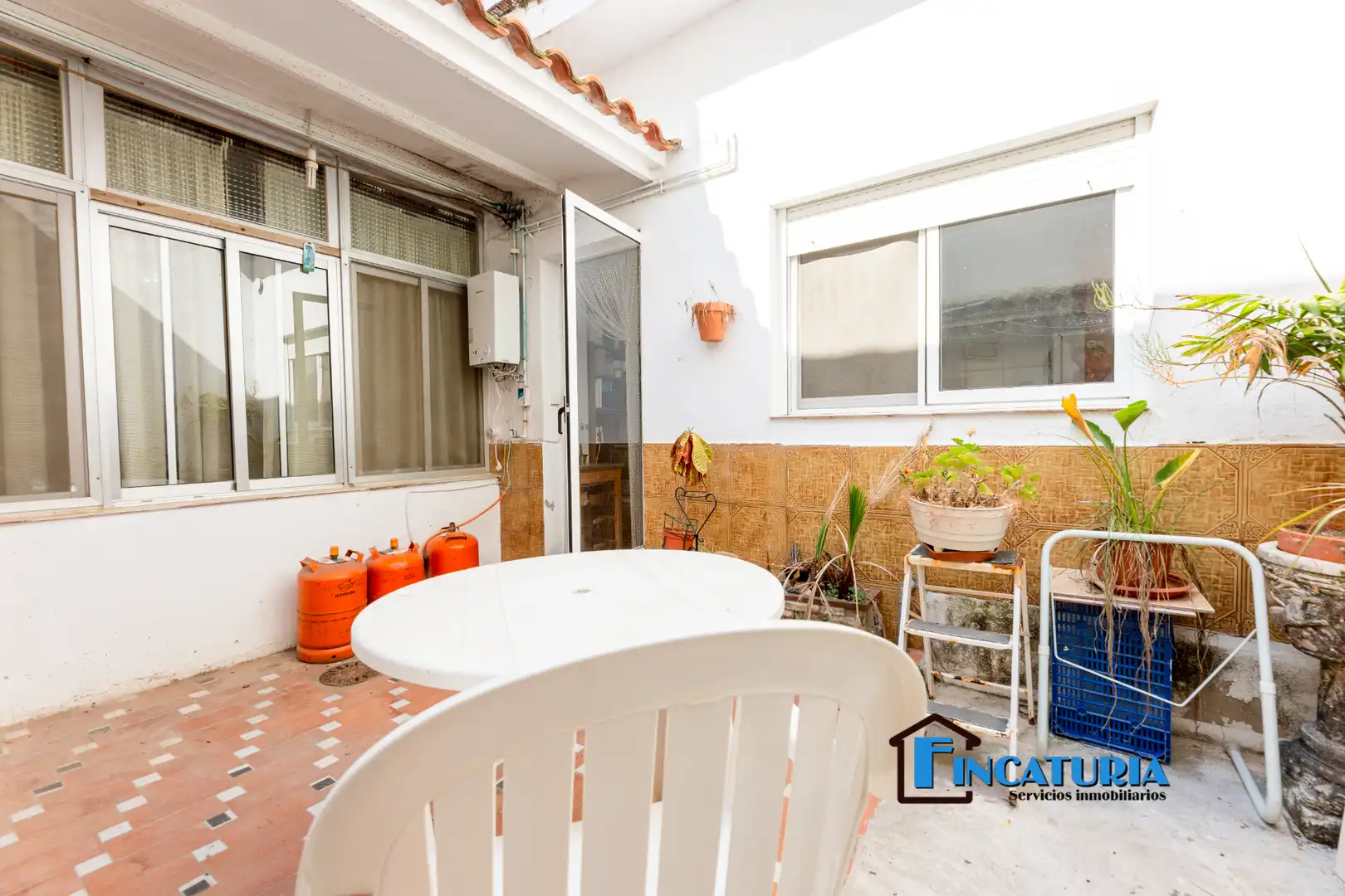 Vista exterior de Casa o chalet en venta en Chilches / Xilxes con Terraza y Amueblado