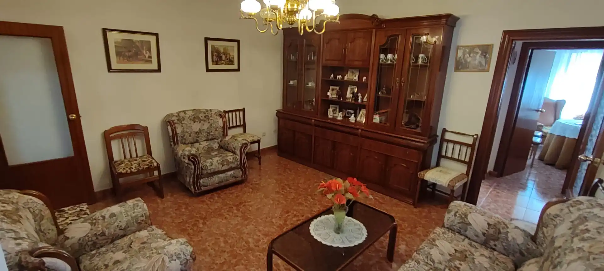 Sala d'estar de Pis en venda en Córdoba amb Aire condicionat i Moblat