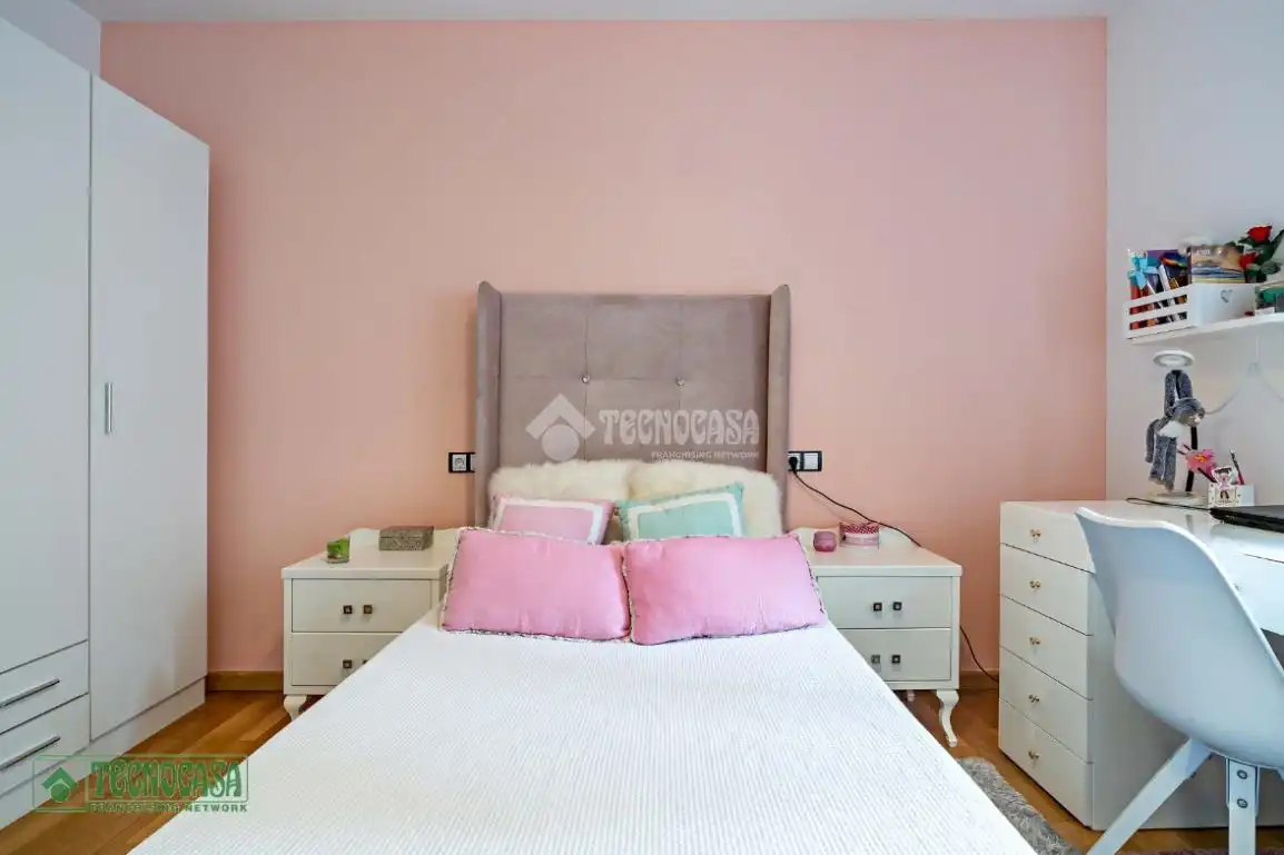 Habitación de Ático en venta en El Ejido con Aire acondicionado, Parquet y Balcón