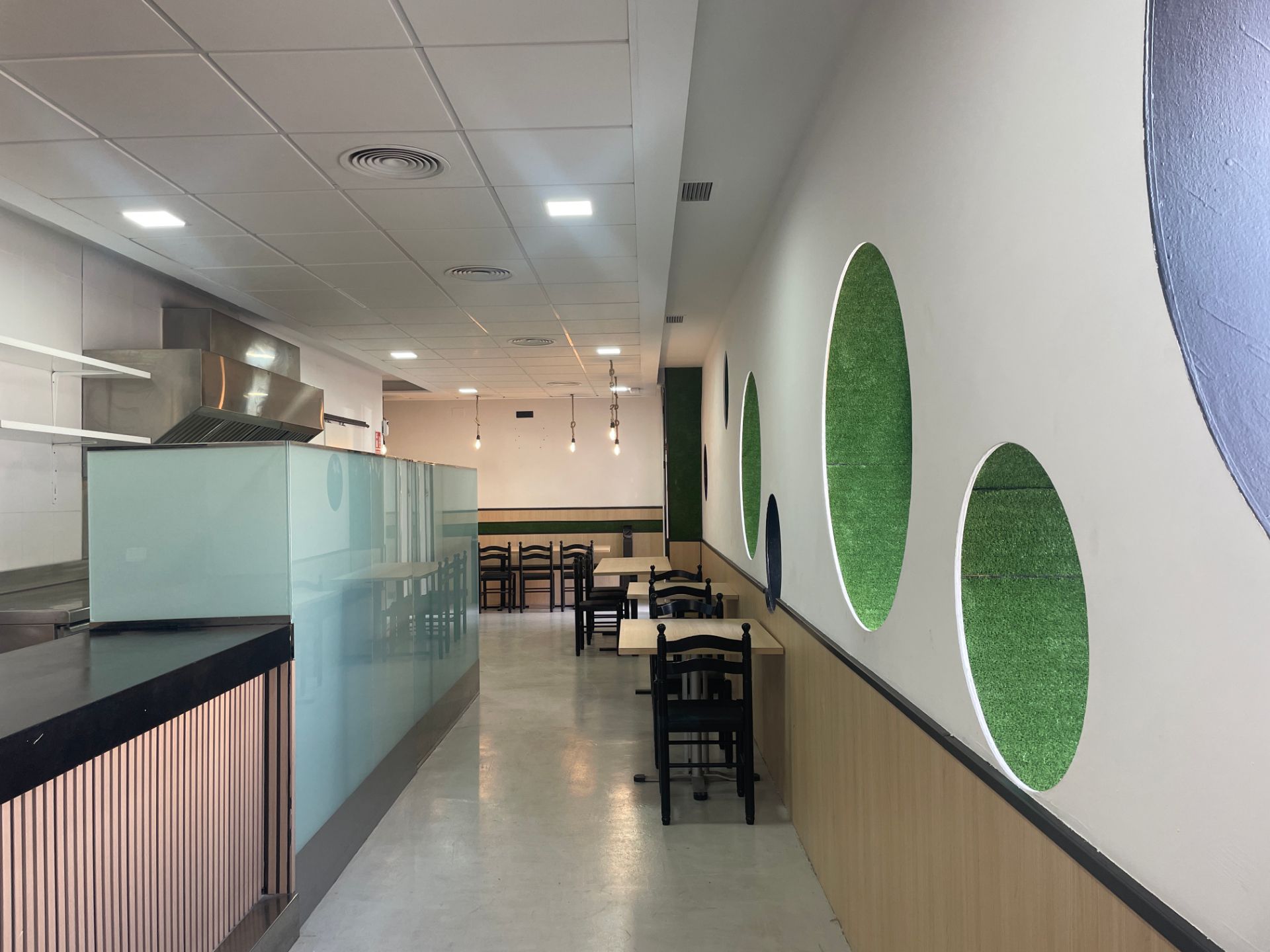 Premises to rent in Carrer Monòver, 31